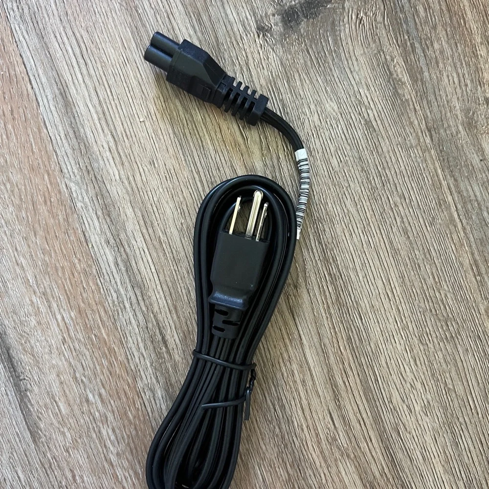 Black Power Cable